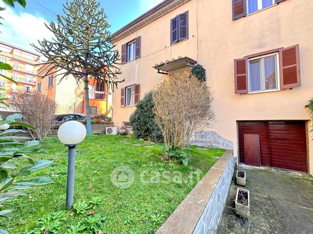 Casa indipendente in residenziale in Via Pieve di Cadore
