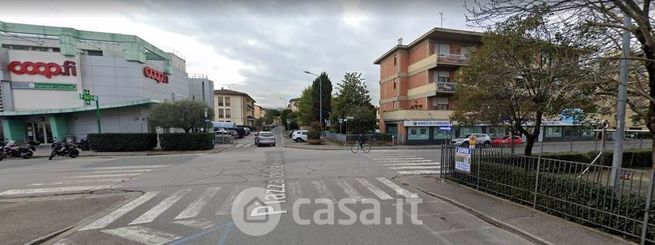 Garage/posto auto in residenziale in Via Aleardo Aleardi