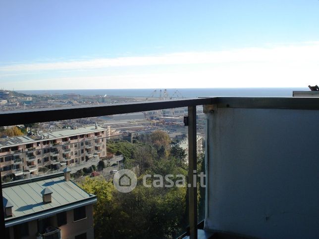 Appartamento in residenziale in Viale Villa Gavotti