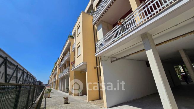 Appartamento in residenziale in Largo Russel 6