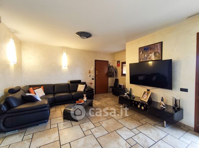 Appartamento in residenziale in Via Firenze