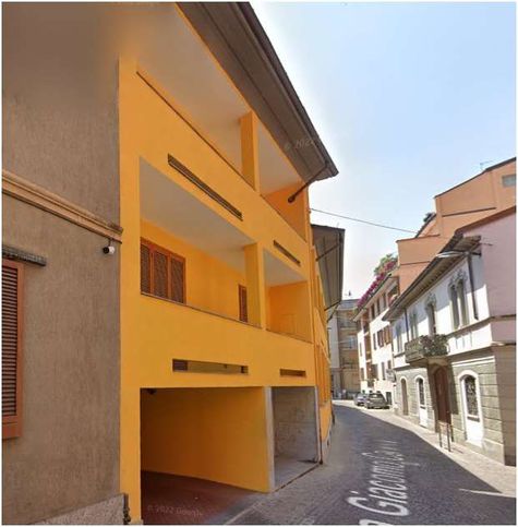 Appartamento in residenziale in Via Giacomo Canevari 10