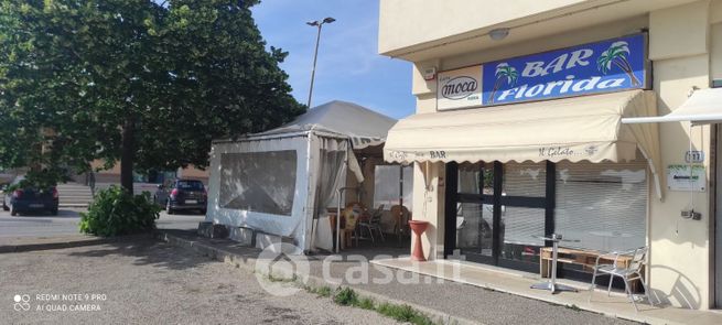 Attività/licenza (con o senza mura) in commerciale in Via Sassari 115