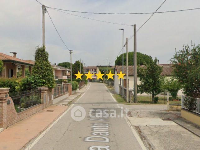 Appartamento in residenziale in Via Dante Alighieri