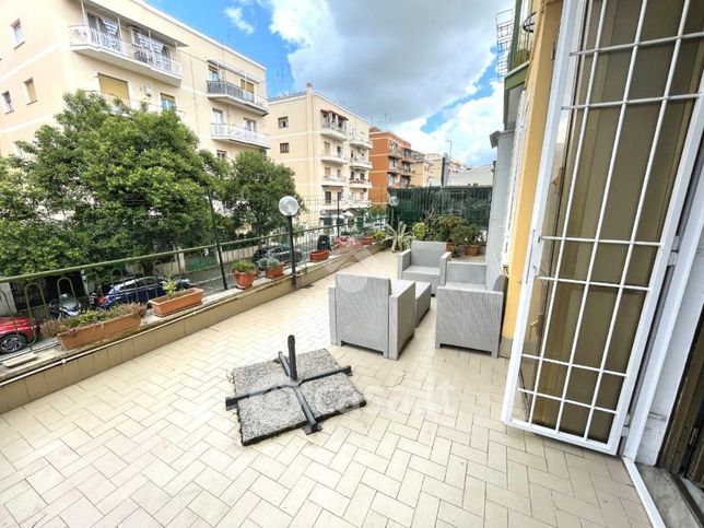 Appartamento in residenziale in Via delle Rose 18