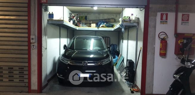 Garage/posto auto in residenziale in Via A. Balsamo 37