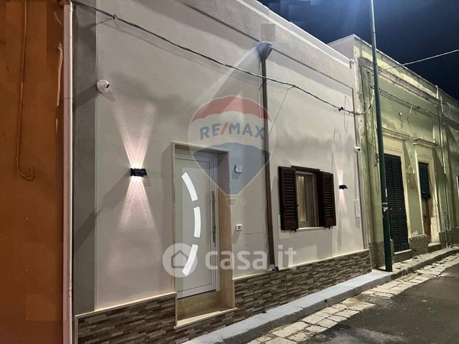 Appartamento in residenziale in Via Savoia 3