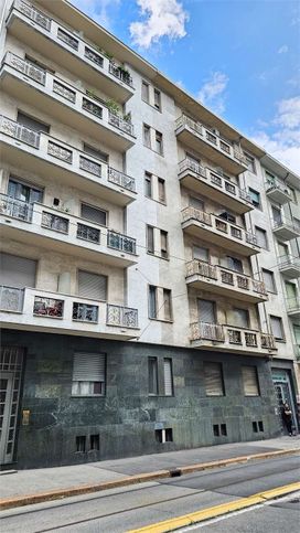 Appartamento in residenziale in Via Genova 205