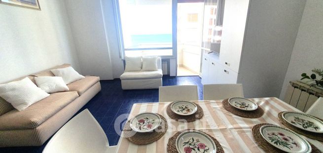 Appartamento in residenziale in Via delle Rose 5