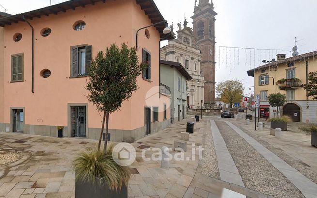 Ufficio in commerciale in Piazza Libertà