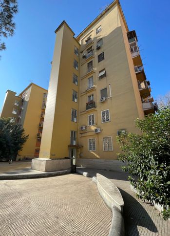 Appartamento in residenziale in Piazza Lorenzo Lotto 3