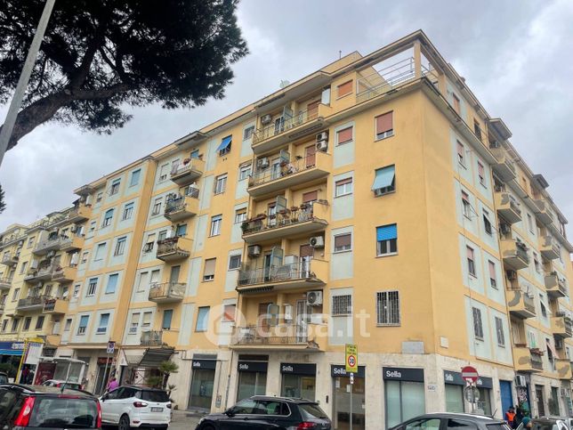 Appartamento in residenziale in Viale Paolo Orlando