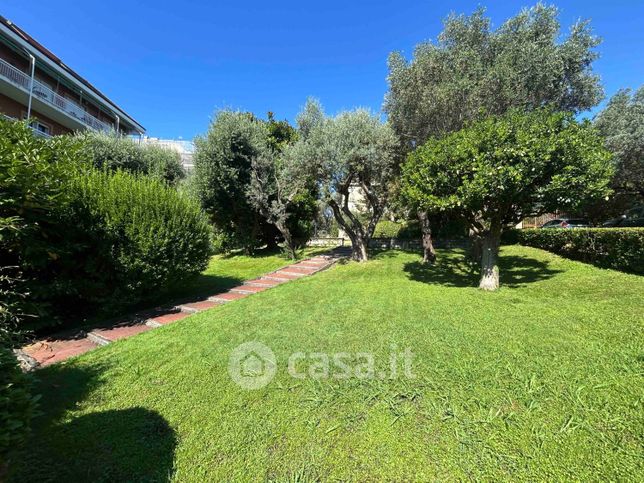Appartamento in residenziale in Via Paolo Boselli