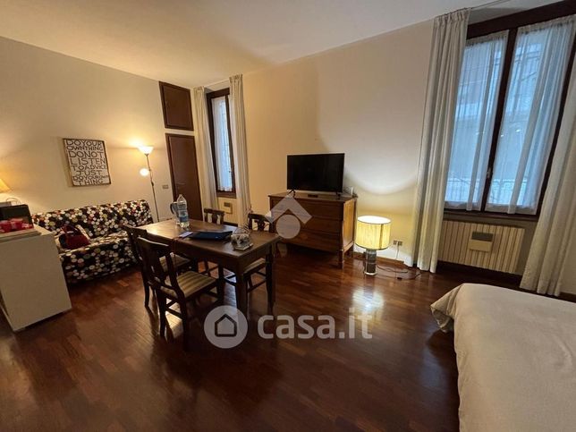 Appartamento in residenziale in Via Adda 10