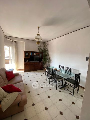 Appartamento in residenziale in Corso Benedetto Cairoli