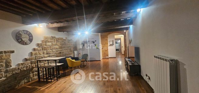 Appartamento in residenziale in Via Pergolesi