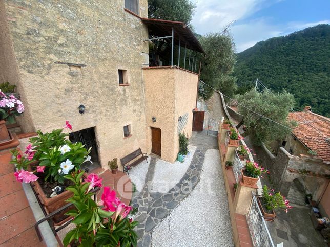 Rustico/casale in residenziale in 