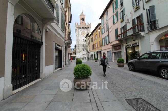 Ufficio in commerciale in Corso Giuseppe Garibaldi 16