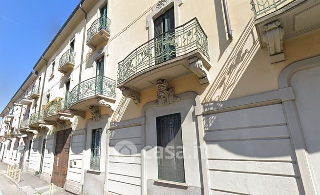 Appartamento in residenziale in Via Cattaneo 4