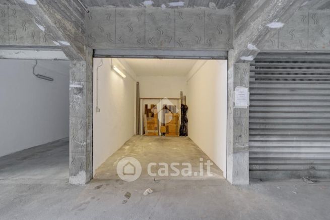 Box/posto auto in residenziale in Via Guido Reni 97