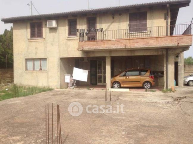 Appartamento in residenziale in Strada Provinciale 27