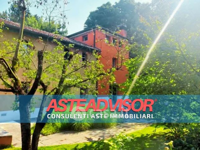 Villa in residenziale in Riva del Pasubio 41