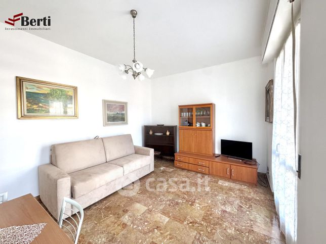Appartamento in residenziale in Via Sant'Anna 27 /A