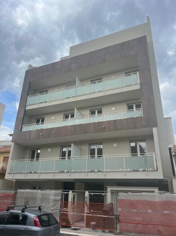 Box/posto auto in residenziale in Via Quinto Orazio Flacco 30