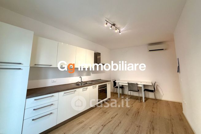 Appartamento in residenziale in Via Roma 4