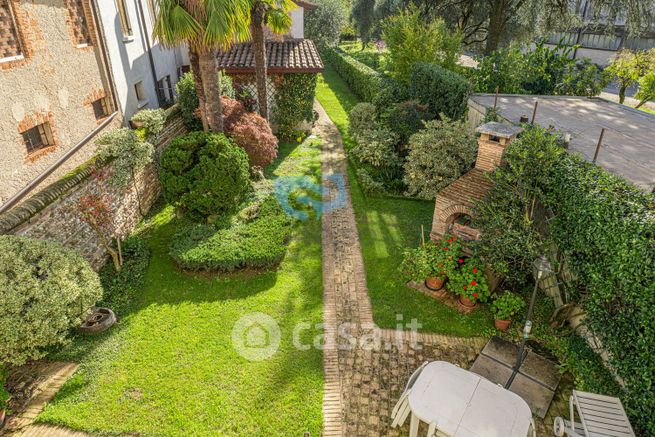 Casa indipendente in residenziale in Piazzale Roma