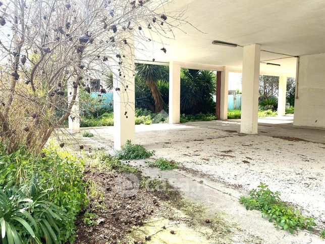 Casa bi/trifamiliare in residenziale in Via Traetta 26