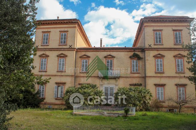 Villa in residenziale in Via Antonio Gramsci 57