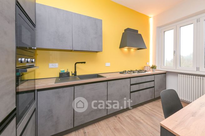 Appartamento in residenziale in Corso Luigi Kossuth 56