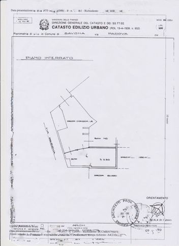 Garage/posto auto in residenziale in Via Padova 7