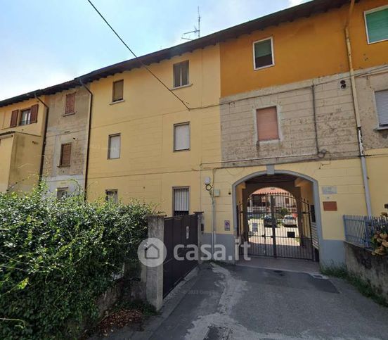 Appartamento in residenziale in Via Certosino 10