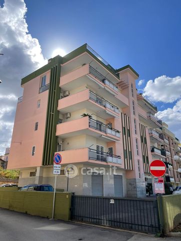 Appartamento in residenziale in Via Fratelli Bandiera