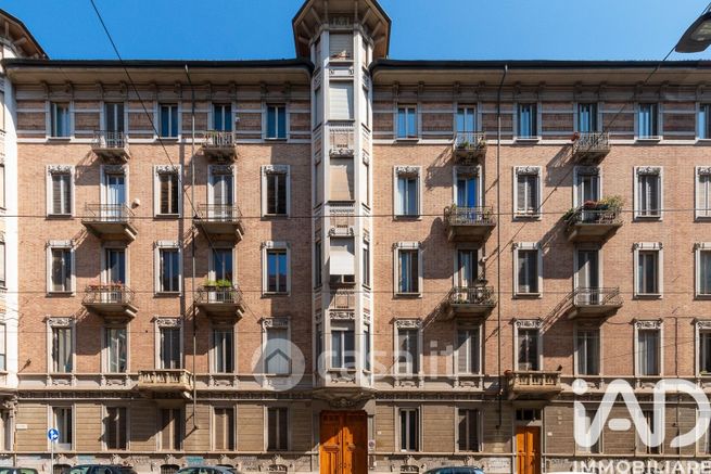 Ufficio in commerciale in Via Luigi Cibrario 30