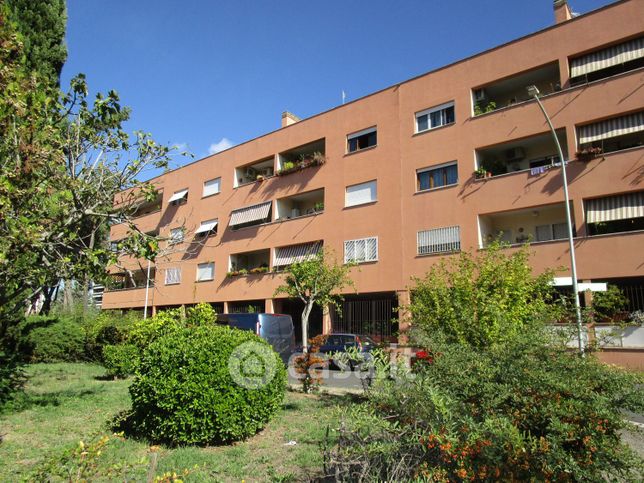 Appartamento in residenziale in Via Filippo de Grenet