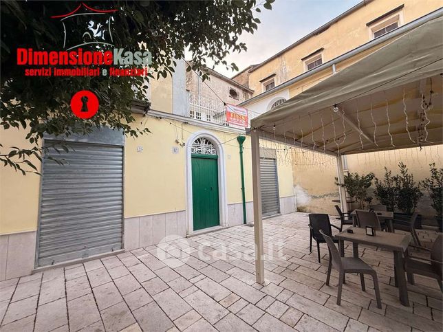 Appartamento in residenziale in Piazza Vittoria 17