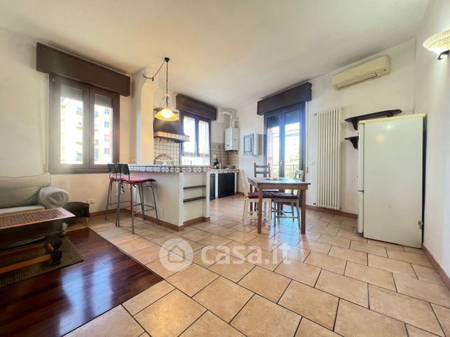 Appartamento in residenziale in Via Lavino 7