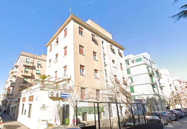 Appartamento in residenziale in Via Stefano Pittaluga 18