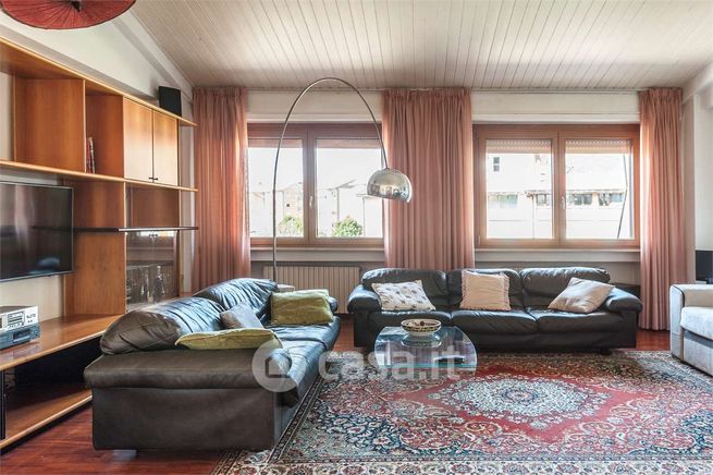 Appartamento in residenziale in Via Riviera 48