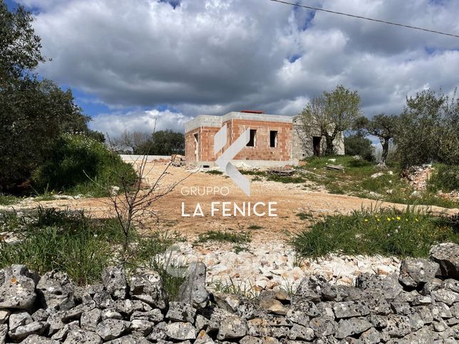 Rustico/casale in residenziale in Piazza Marconi