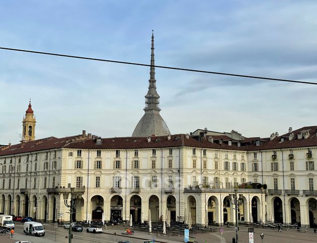 Appartamento in residenziale in Piazza Vittorio Veneto 12