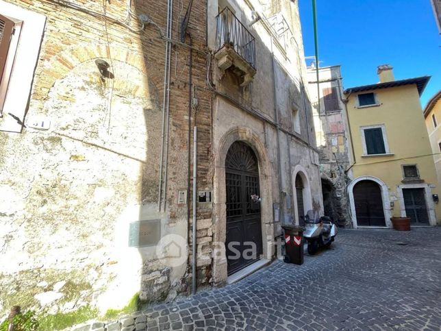 Appartamento in residenziale in Via della Sibilla