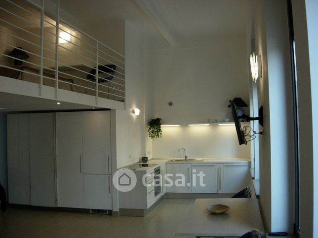 Appartamento in residenziale in Via Aosta 8