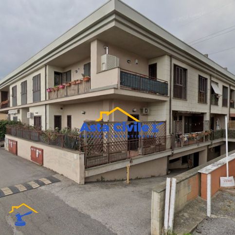 Appartamento in residenziale in Via Belcastro 54