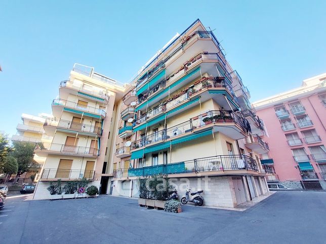 Appartamento in residenziale in Via Ponti 5