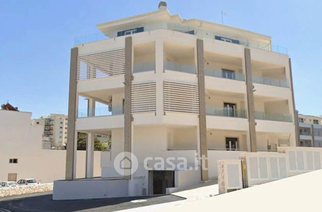 Appartamento in residenziale in Via Giuseppe Guglielmi 5