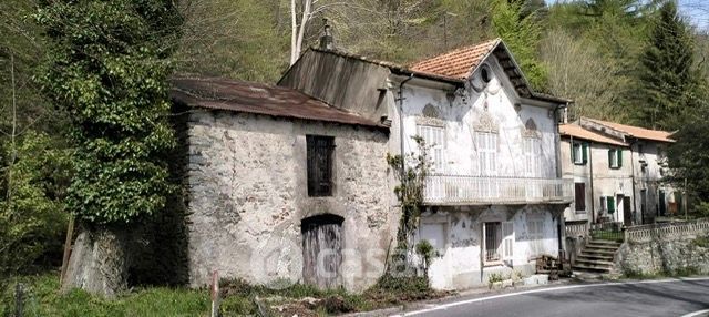 Casa indipendente in residenziale in Via Melogno 20